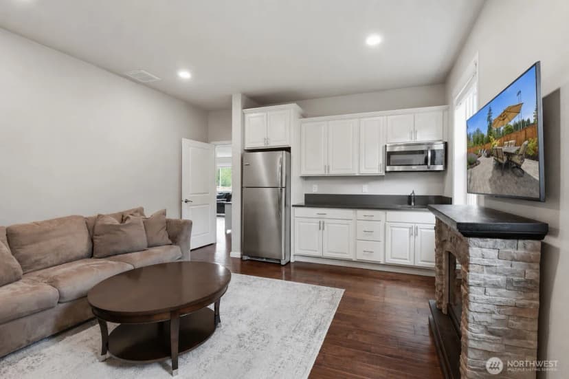 Property photo for 3922 187th Place Se, Bothell photo 31