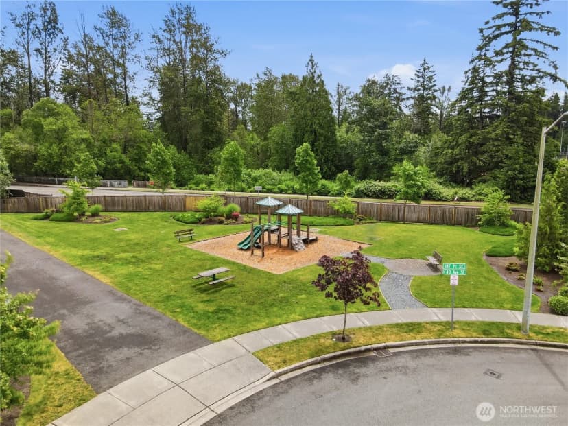 Property photo for 3922 187th Place Se, Bothell photo 40