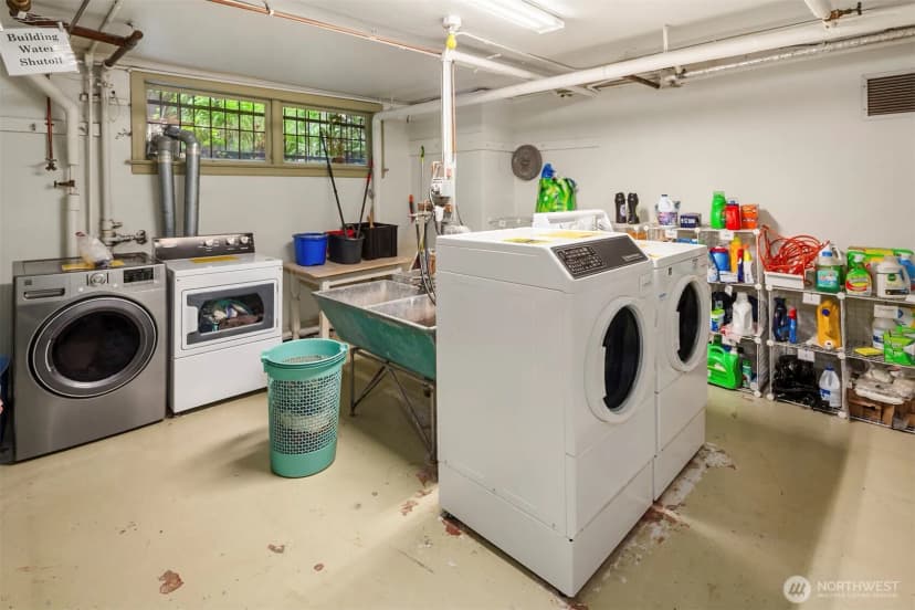 Property photo for 408 Bellevue Avenue E #205, Seattle photo 24