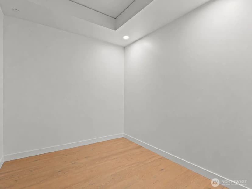Property photo for 2510 6th Avenue #2410, Seattle photo 11