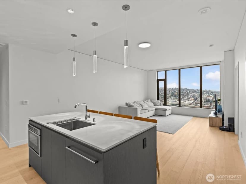 Property photo for 2510 6th Avenue #2410, Seattle photo 6