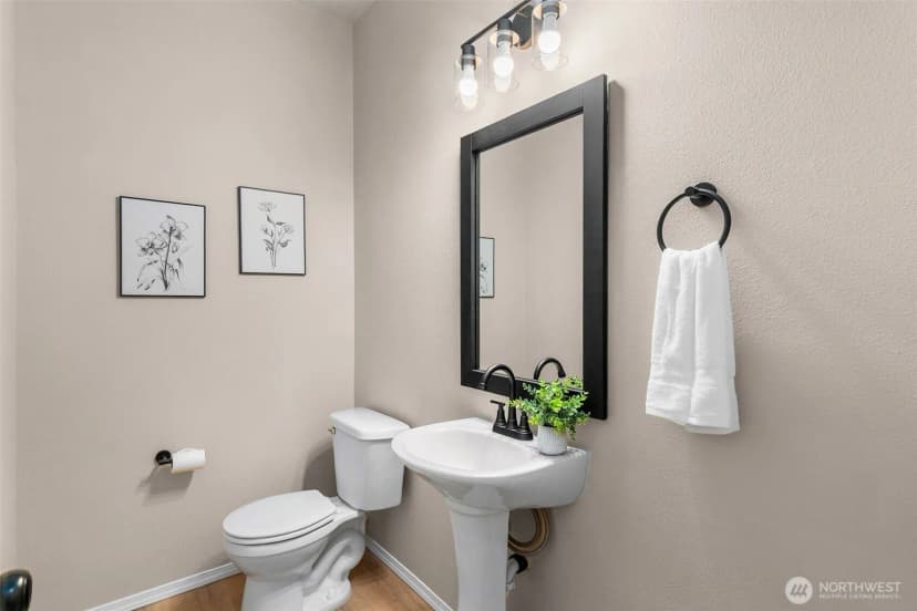 Property photo for 8716 Oslo Lane Ne, Lacey photo 13