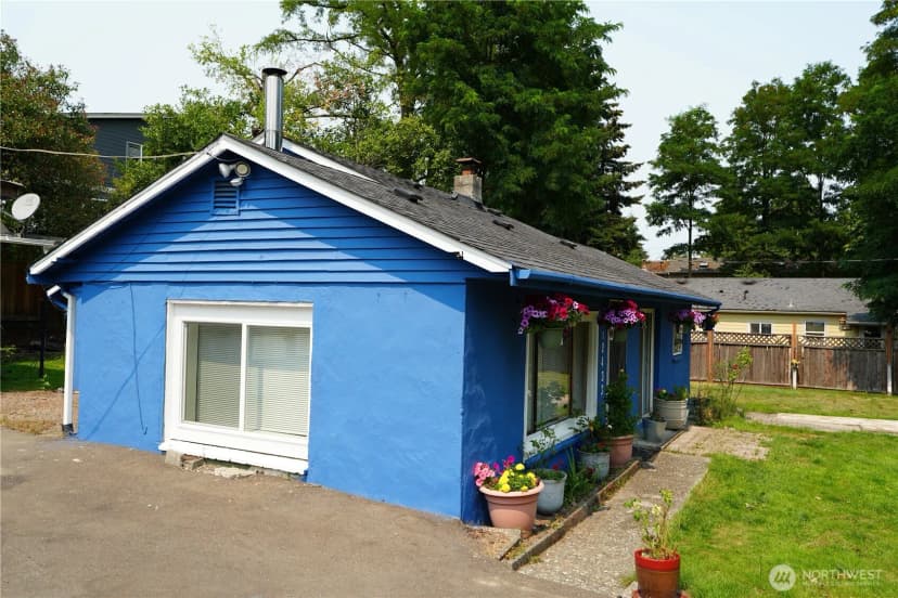 Property photo for 10433 1st Avenue Sw, Burien photo 15