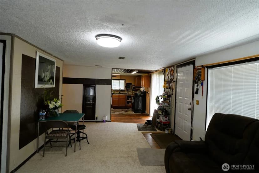 Property photo for 10433 1st Avenue Sw, Burien photo 7