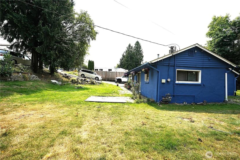 Property photo for 10433 1st Avenue Sw, Burien photo 19