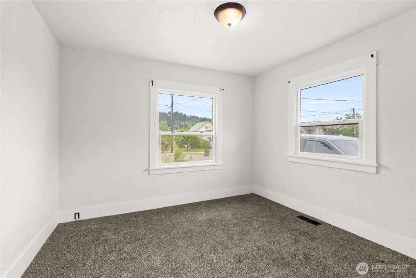 Property photo for 499 Sw Chehalis Avenue, Chehalis photo 15