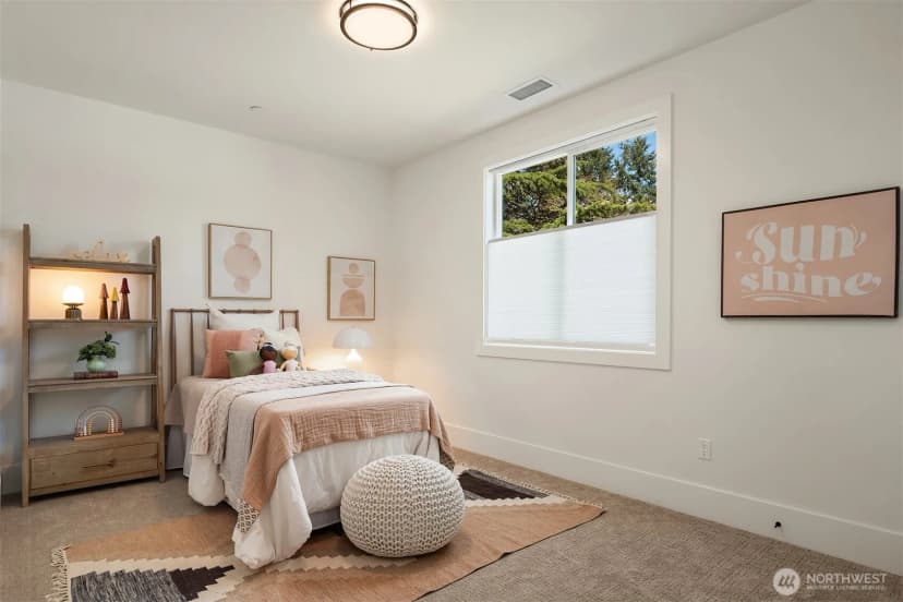 Property photo for 1917 166th Place Ne, Bellevue photo 27