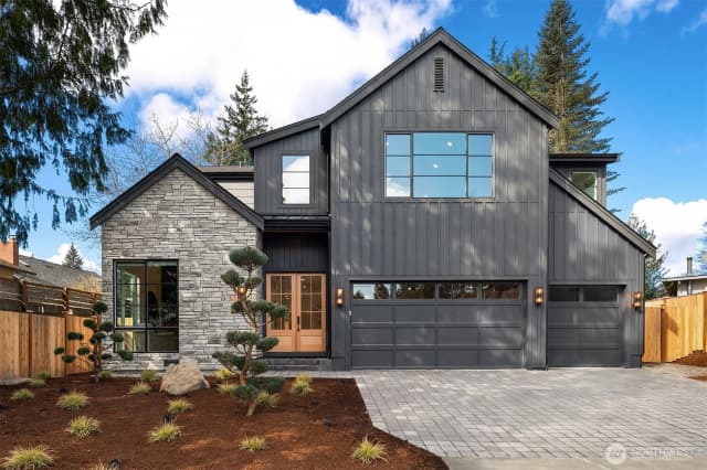 Property photo for 1917 166th Place Ne, Bellevue, WA 98008