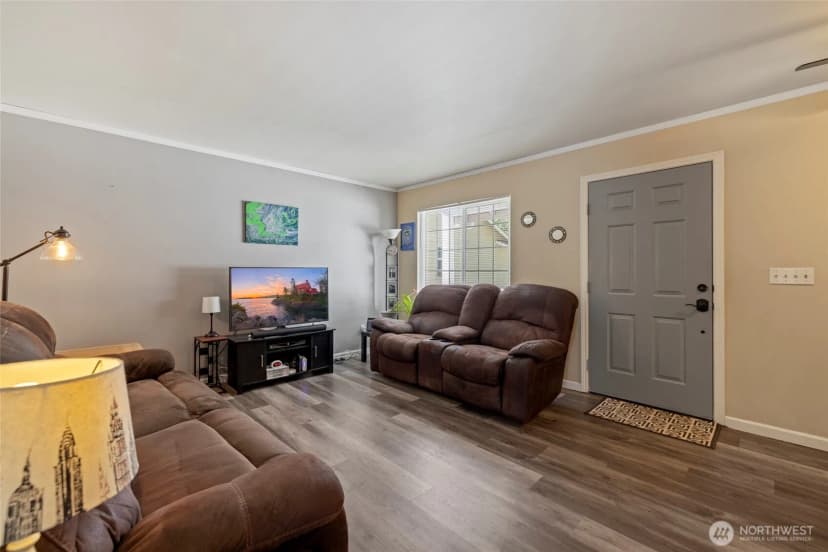 Property photo for 2912 Brook Lane, Sedro Woolley photo 6