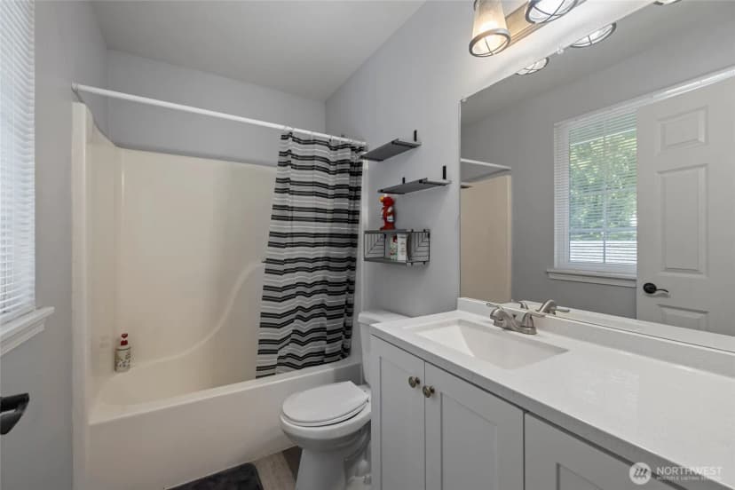 Property photo for 2912 Brook Lane, Sedro Woolley photo 20