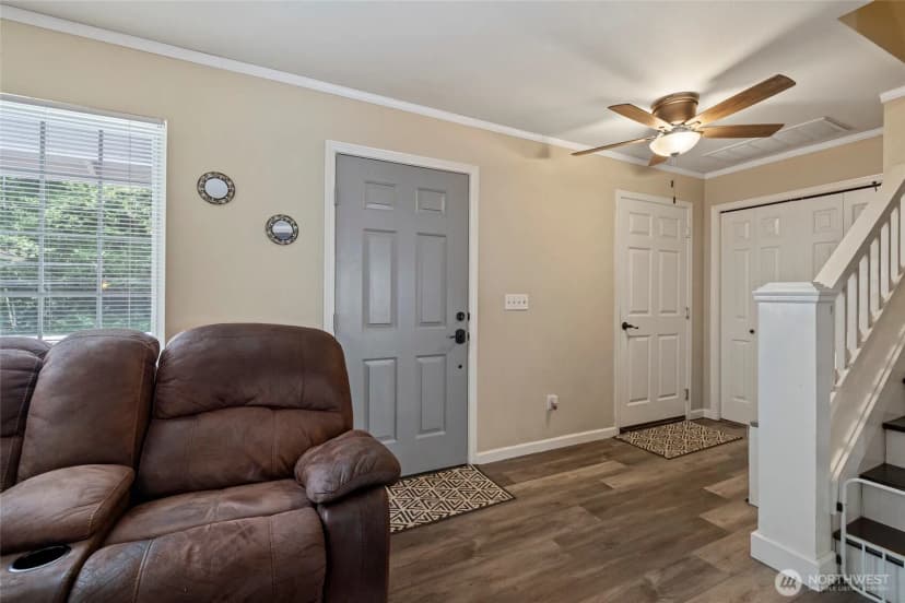 Property photo for 2912 Brook Lane, Sedro Woolley photo 3