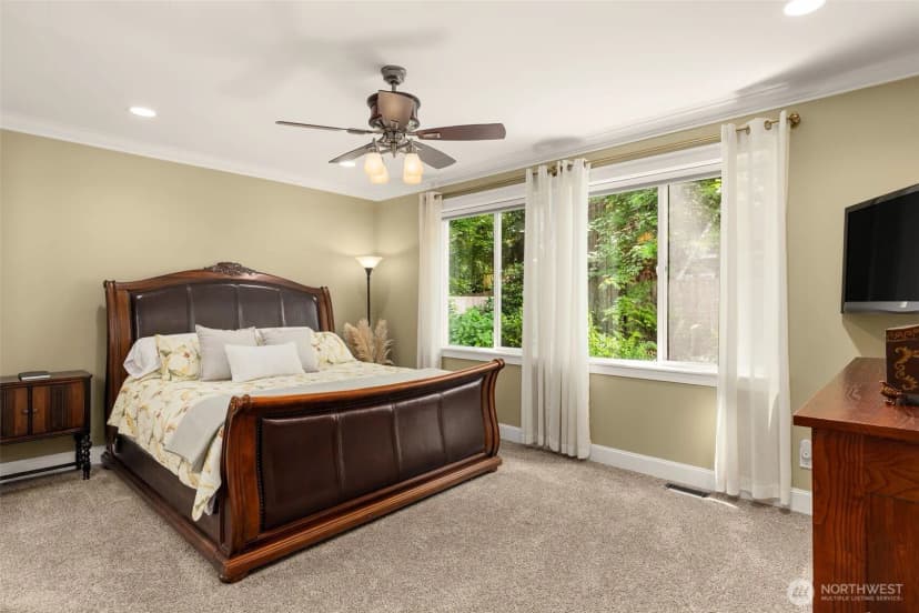 Property photo for 26011 147th Place Se, Kent photo 9