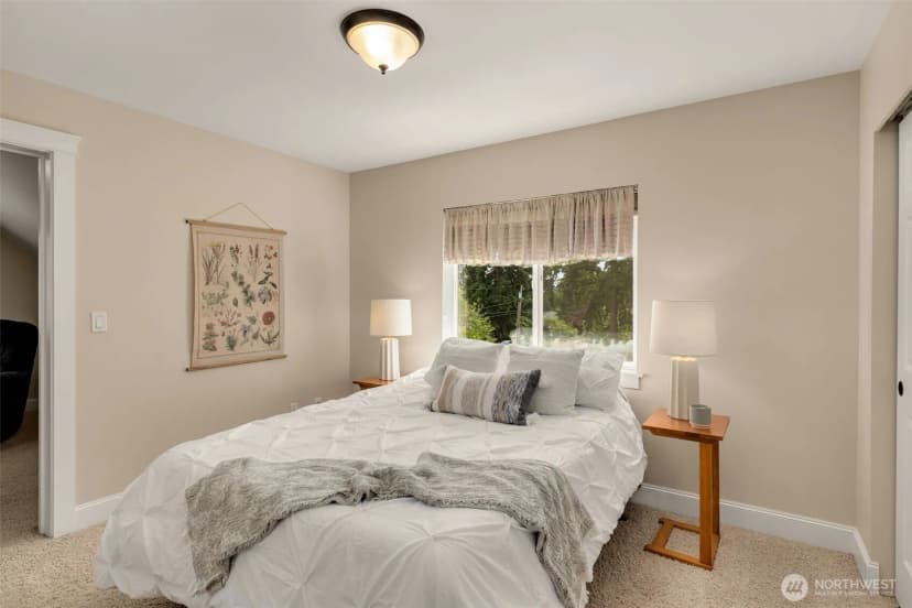 Property photo for 26011 147th Place Se, Kent photo 17