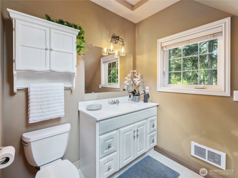 Property photo for 7683 Hideaway Lane, Anacortes photo 19