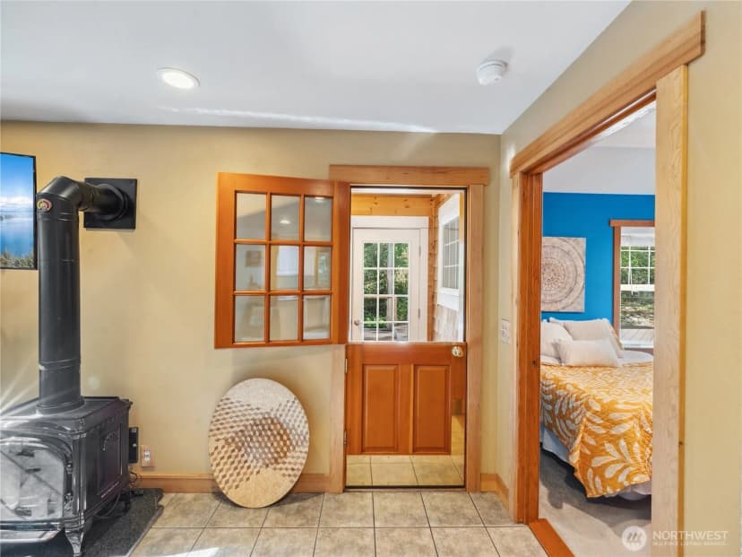 Property photo for 7683 Hideaway Lane, Anacortes photo 13