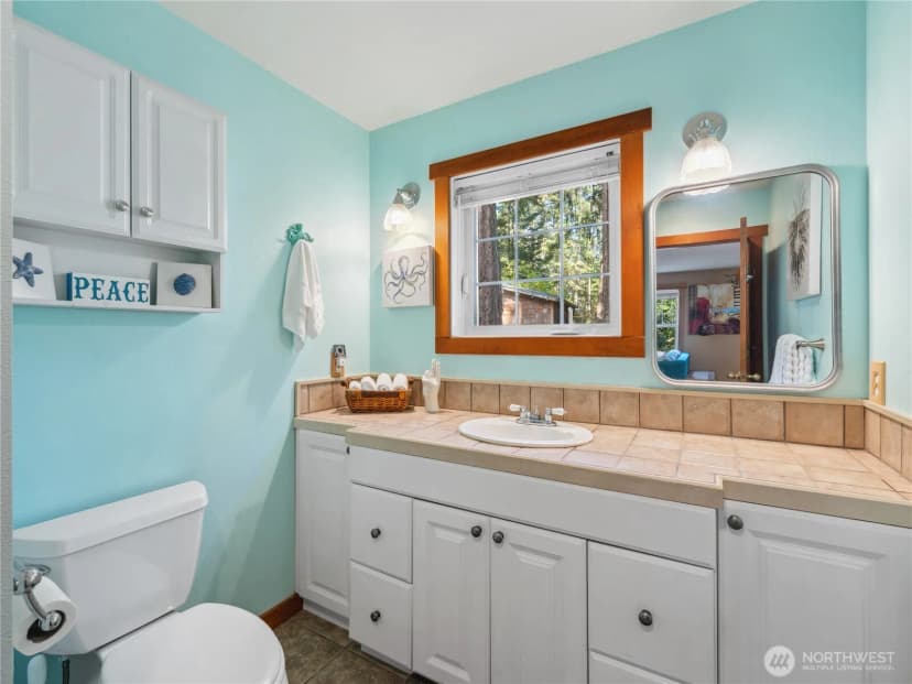 Property photo for 7683 Hideaway Lane, Anacortes photo 11