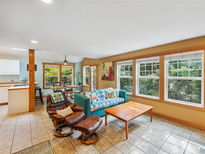 Property photo for 7683 Hideaway Lane, Anacortes photo 4