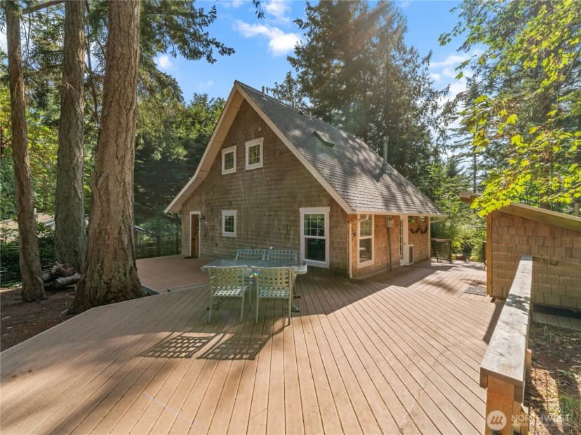 Property photo for 7683 Hideaway Lane, Anacortes photo 3