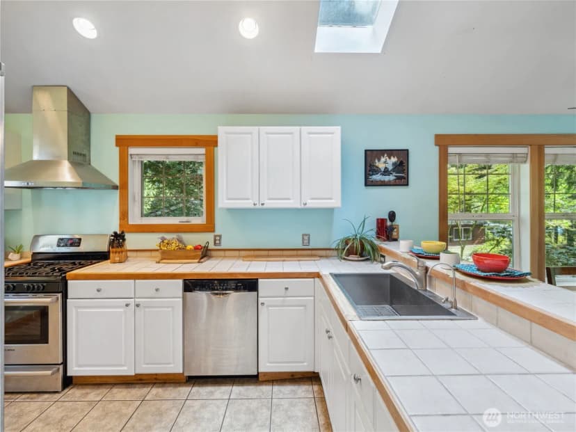 Property photo for 7683 Hideaway Lane, Anacortes photo 7