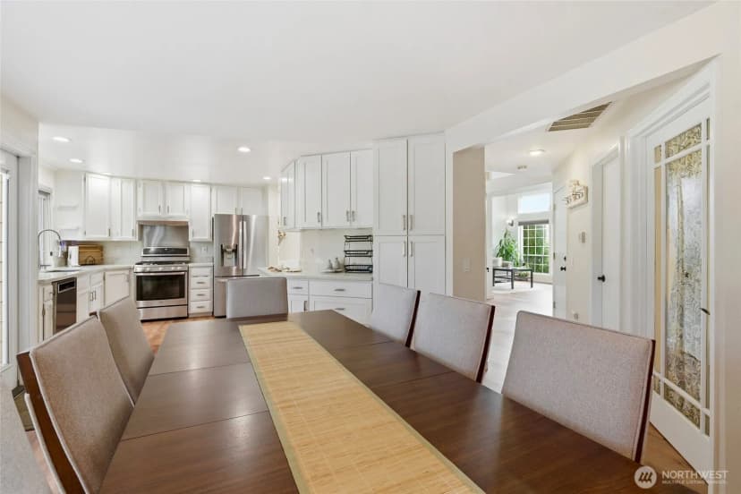 Property photo for 27524 140th Ave Se, Kent photo 17