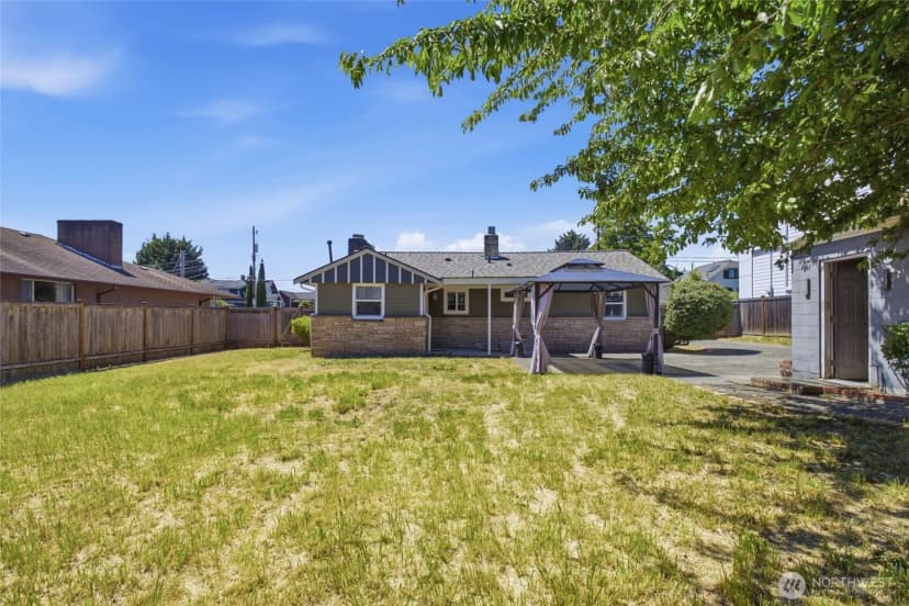 Property photo for 5968 44th Avenue S, Seattle photo 20