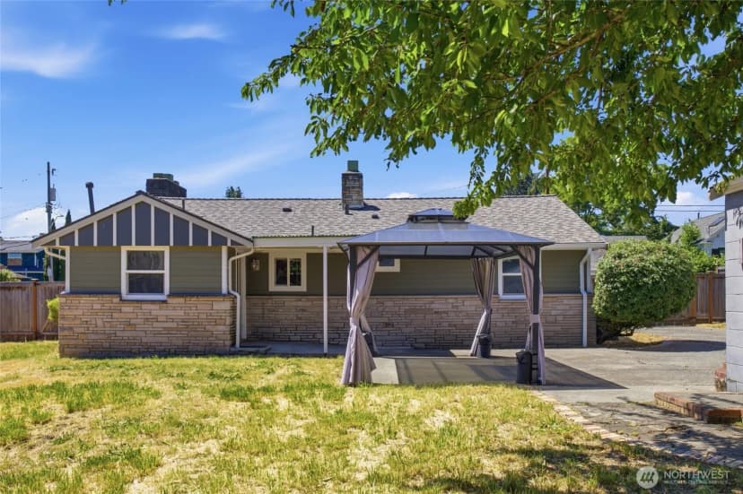 Property photo for 5968 44th Avenue S, Seattle photo 21
