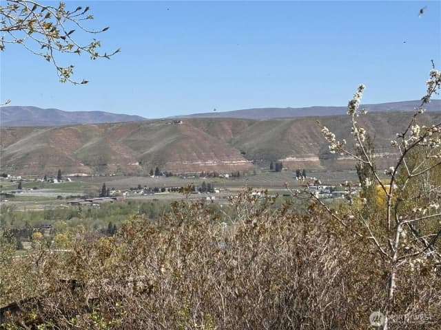 Property photo for 0 Rosenkranze Road, Tieton