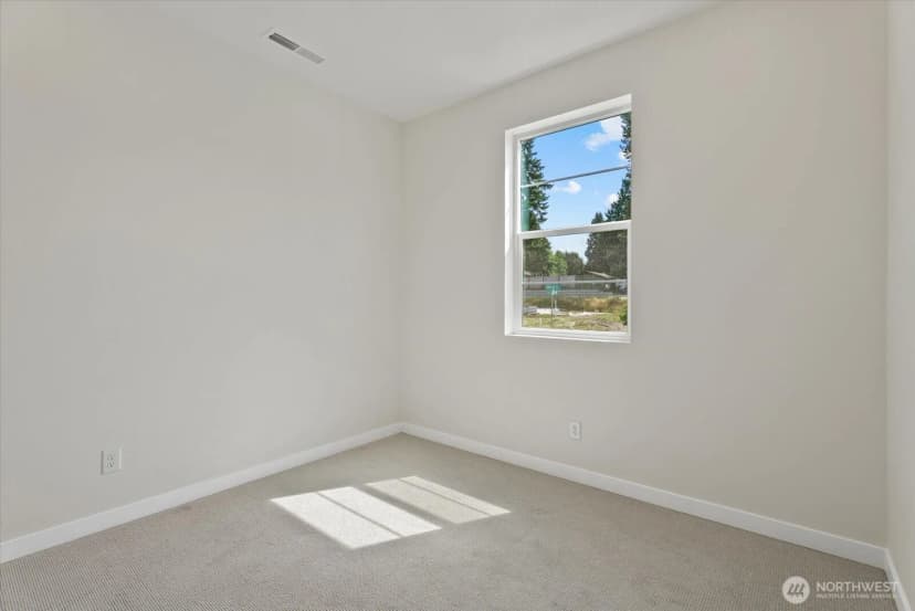 Property photo for 30423 126th Court Se, Auburn photo 10