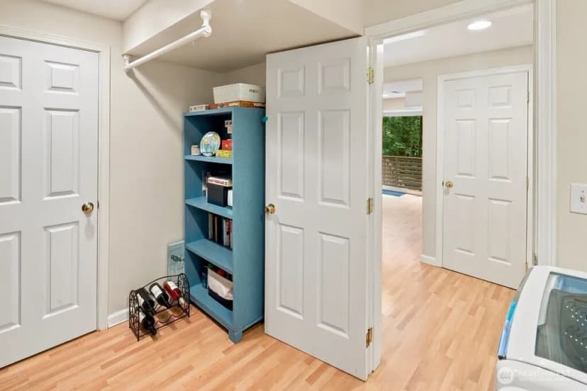 Property photo for 15936 76th Place Ne, Kenmore photo 34