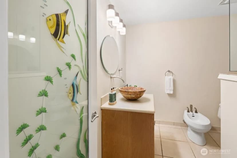Property photo for 15936 76th Place Ne, Kenmore photo 20