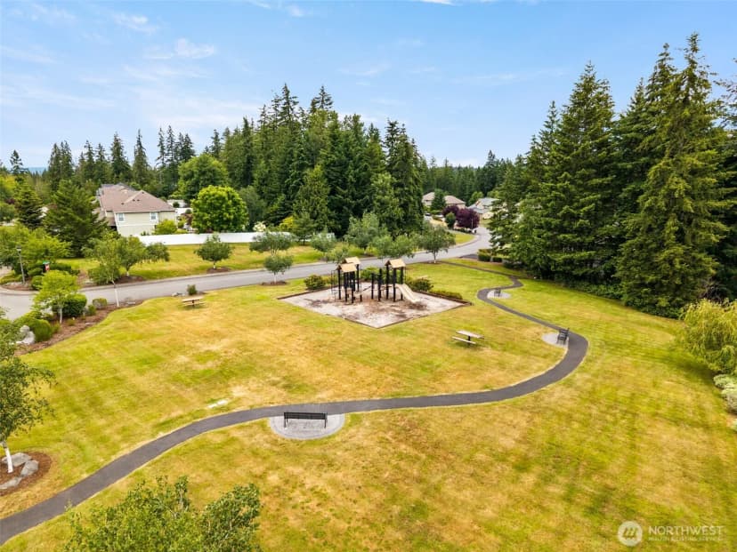 Property photo for 8010 Wenatchee Place Nw, Silverdale photo 40