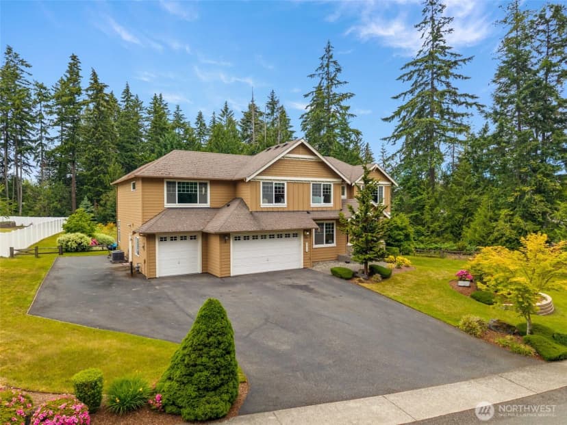 Property photo for 8010 Wenatchee Place Nw, Silverdale