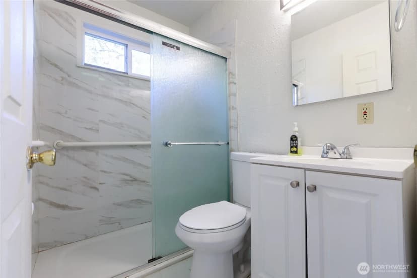 Property photo for 20411 56th Avenue W, Lynnwood photo 14