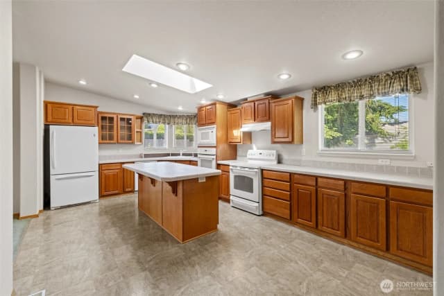 Property photo for 40 Marsden Road, Port Angeles photo 4