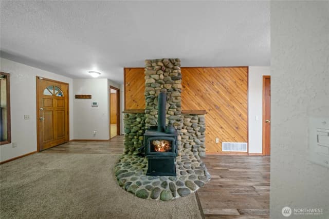 Property photo for 211 E Aycliffe Drive, Shelton photo 5