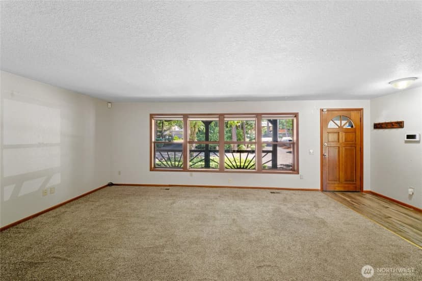 Property photo for 211 E Aycliffe Drive, Shelton photo 4