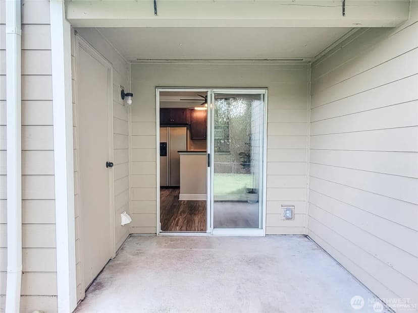 Property photo for 1835 S 286th Lane #r104, Federal Way photo 16