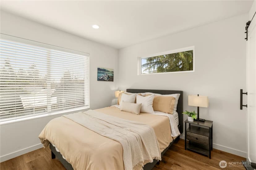 Property photo for 1407 N 103rd Street, Seattle photo 8
