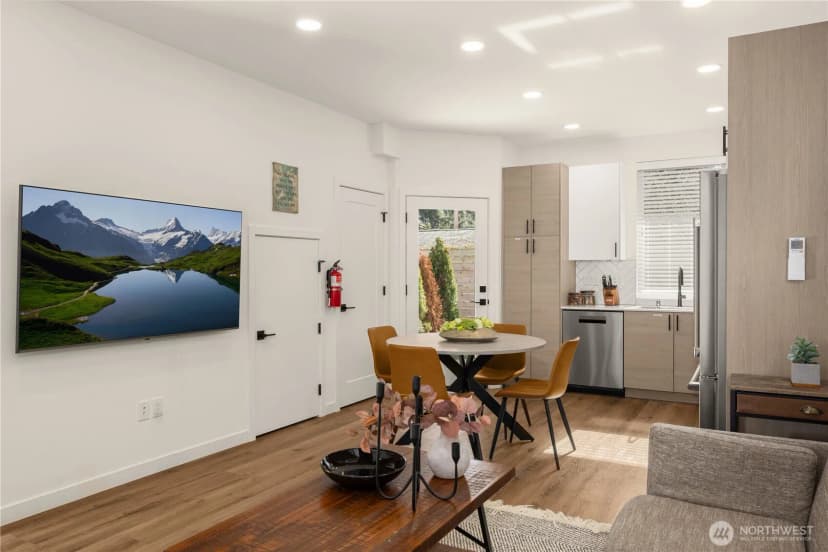 Property photo for 1407 N 103rd Street, Seattle photo 16
