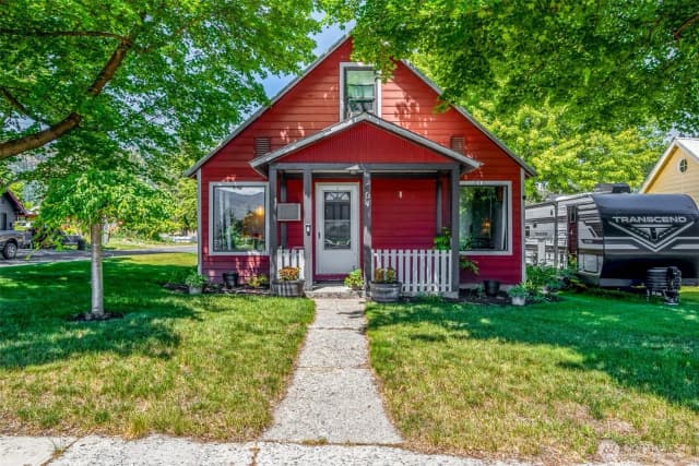 Property photo for 604 Cedar Street, Leavenworth