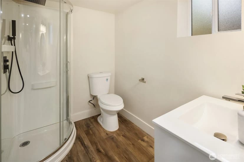 Property photo for 1307 W Boston Street, Seattle photo 25