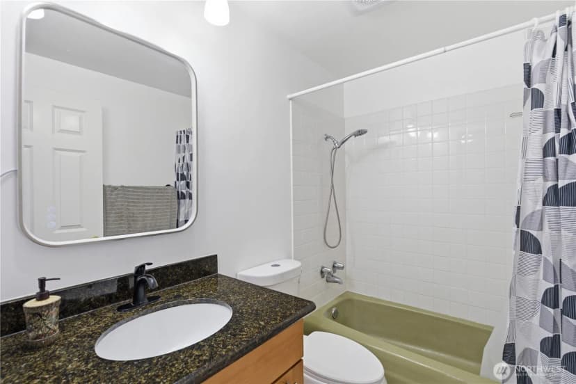 Property photo for 13558 37th Avenue S #21, Tukwila photo 22