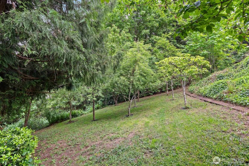 Property photo for 5300 235th Avenue Se, Issaquah photo 33