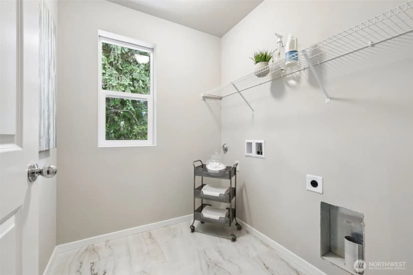 Property photo for 24515 111th Avenue Se, Kent photo 14