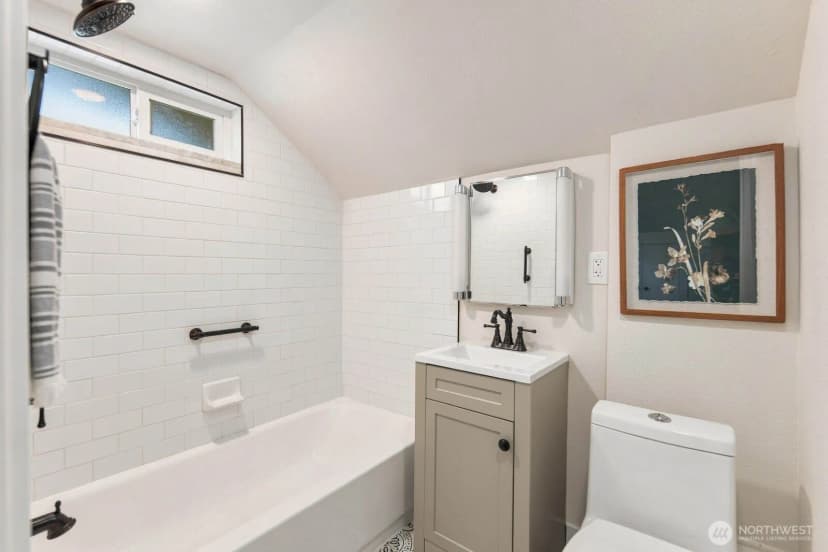 Property photo for 7706 32nd Avenue Nw, Seattle photo 20
