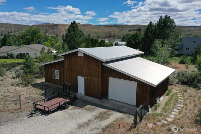 Property photo for 36 River Overlook Street, Omak photo 30