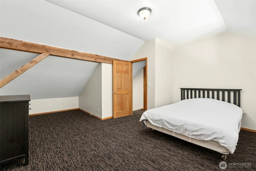 Property photo for 10025 333rd Avenue Se, Sultan photo 15