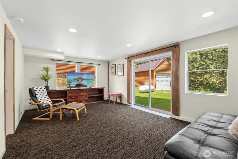 Property photo for 10025 333rd Avenue Se, Sultan photo 17