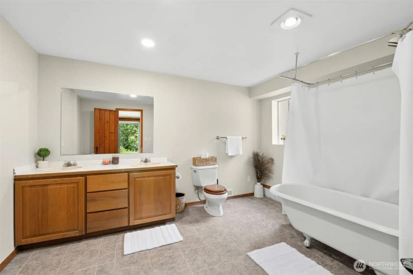 Property photo for 10025 333rd Avenue Se, Sultan photo 20