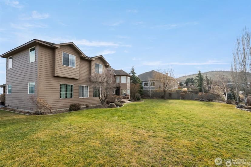 Property photo for 1918 Broadview, Wenatchee photo 33